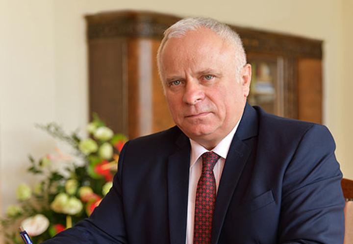 Krzysztof Kowalczyk: Poznaj sylwetkę kontrowersyjnego polityka, który budzi emocje