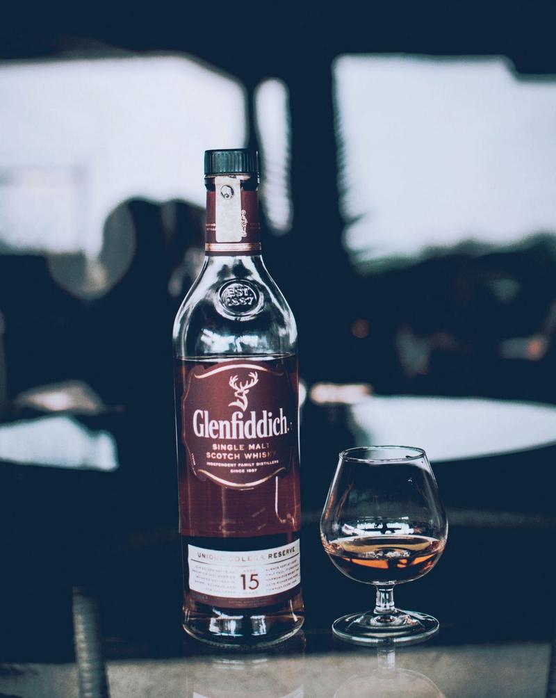 Wyjątkowe whisky do 200 zł