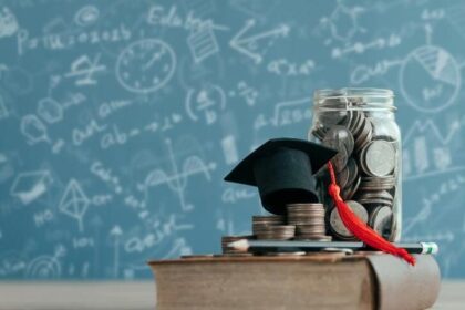 Kredyt studencki: Kluczowe zasady, warunki przyznania i terminy, o których warto wiedzieć