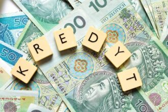 Kredyt i finanse: Przewodnik po obiektywnych opiniach, które warto znać