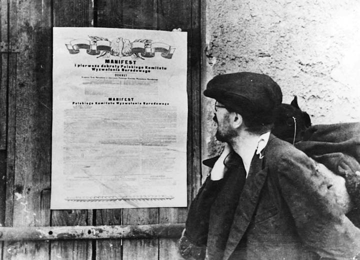 Skutki komunizmu w Polsce: analiza historyczna z perspektywy dzisiejszych czasów