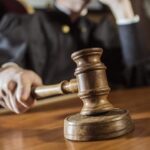 Jak skutecznie skrócić czas trwania postępowania sądowego? Sprawdź nasze sprawdzone sposoby!