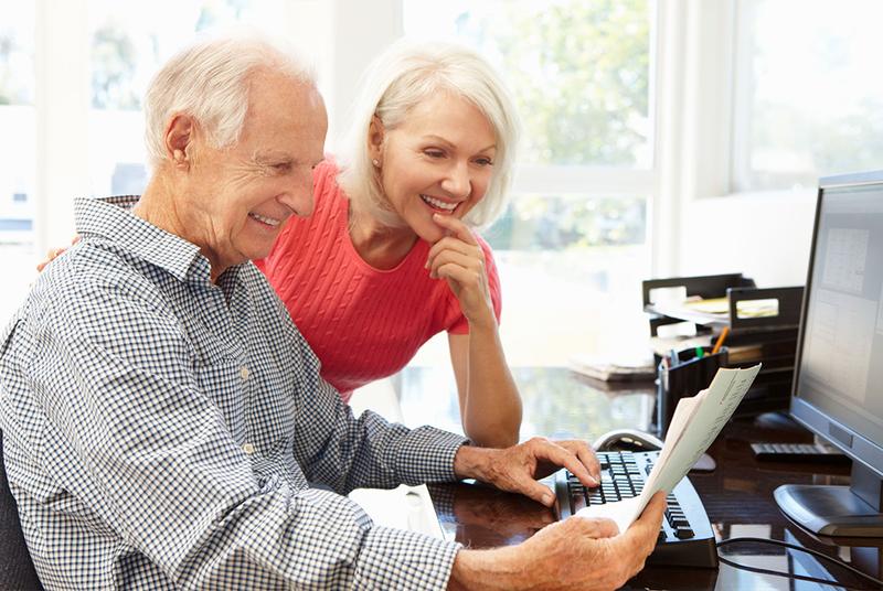 Jak znaleźć najlepsze pożyczki dla emerytów i rencistów w 2023 roku?