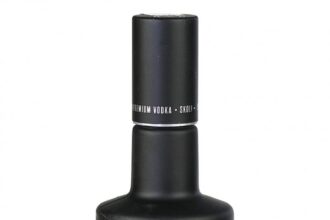 Czy Wódka Björn zasługuje na uwagę? Sprawdź opinie i porównaj z Polonaise!