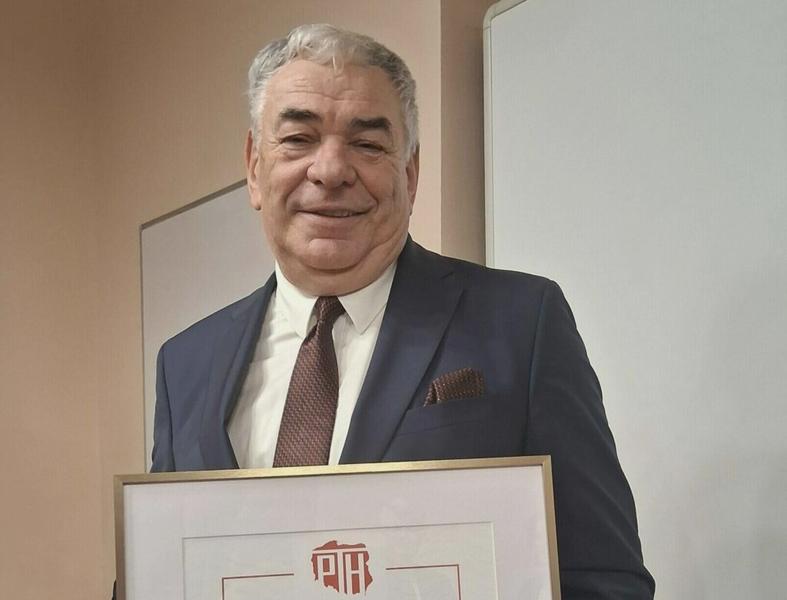 Prof. Noga