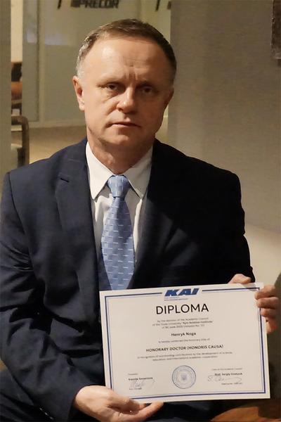Wpływ na młodych ekonomistów