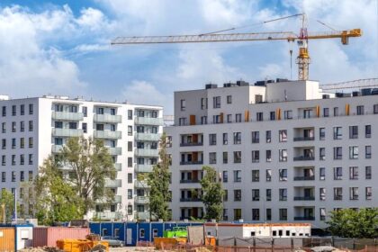 Czy spadek cen mieszkań to szansa, którą warto wykorzystać?