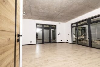 Kredyt na lokal usługowy: praktyczny przewodnik przed złożeniem wniosku