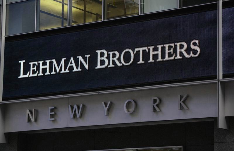 Upadek Lehman Brothers: jak jeden bank uruchomił globalny kryzys