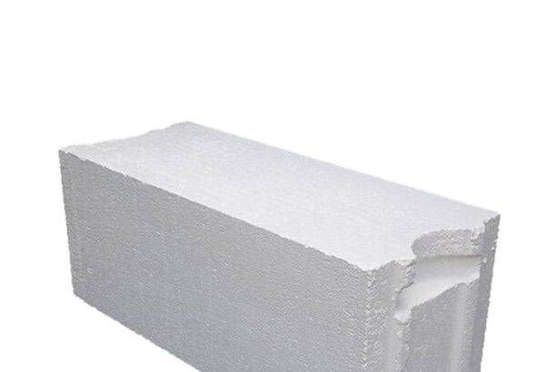 Ile pustaków na dom 80 m²? Oblicz potrzebną liczbę materiału