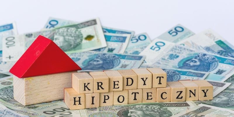 Rata kredytu 400 tys. na 30 lat – miesięczna rata i całkowity koszt